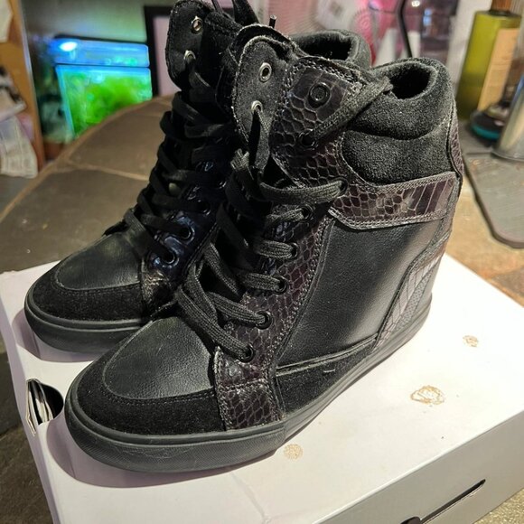 Aldo Bertilla Ankle Sneakers (Women’s 8)(LNIB) - Picture 3 of 7